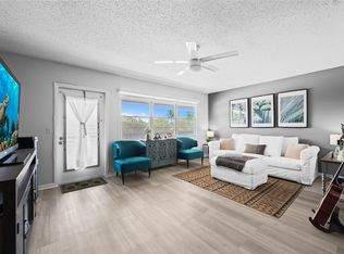 318 Oakridge Cir #R, Deerfield Beach, FL 33442