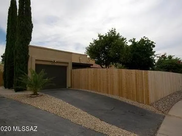 4453 W Pyracantha Dr, Tucson, AZ 85741