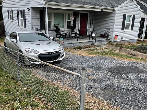 2nd image of 221 Walker St