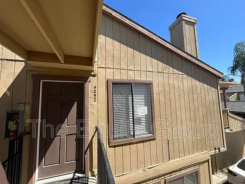 4052 W Meadow Ave Photo 1