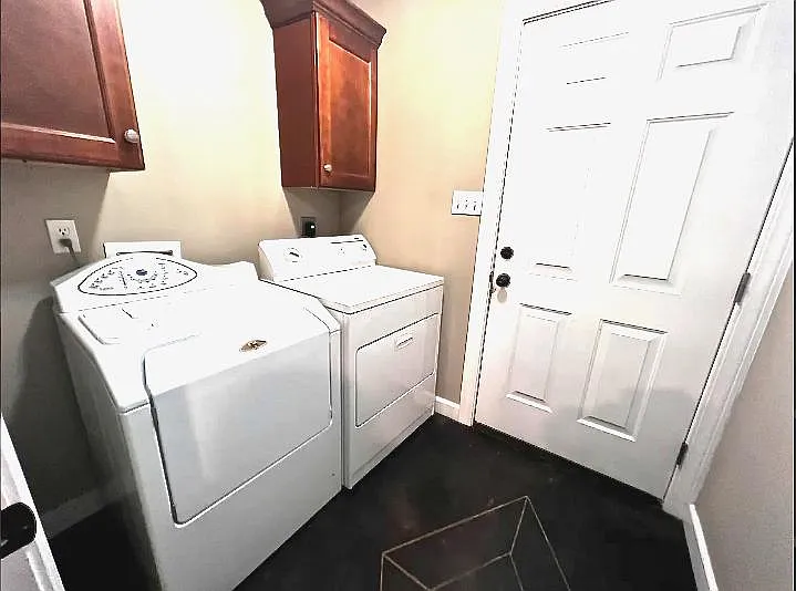 4821 Ocean Dr — Photo 6