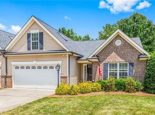 6205 Gough Ct, Clemmons, NC 27012