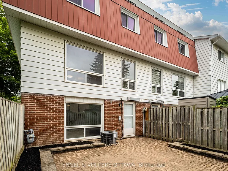 176 Birch Hill Point — Photo 49