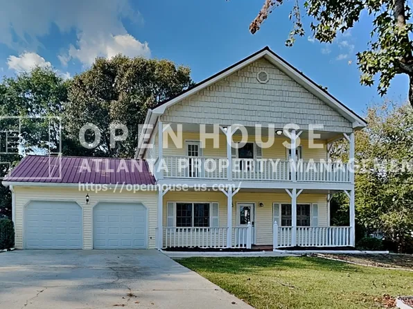 1305 Burning Bush Dr, Loganville, GA 30052