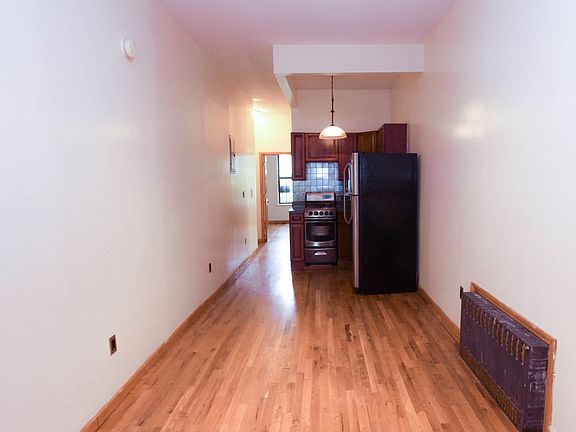 3rd image of 269 Melrose St #2D
