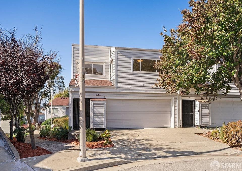 1st image of 5 Richards Cir