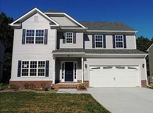 10 Firefly Ln, Hampton, VA 23666