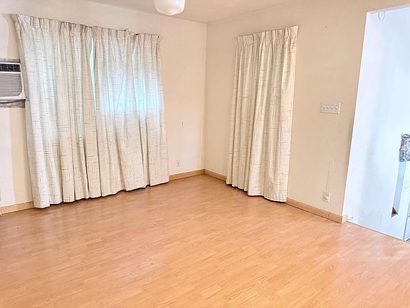 5th image of 25308 Canary Lane