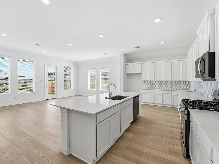 14919 Calluna Heather Ln — Photo 9