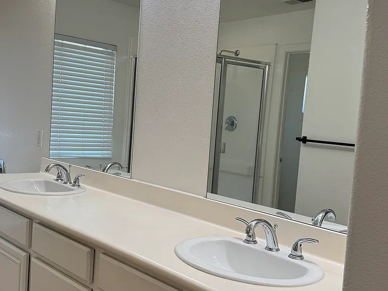 973 Yosemite Dr — Photo 47