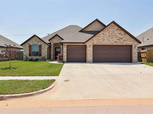 4617 Olivera St, Mustang, OK 73064