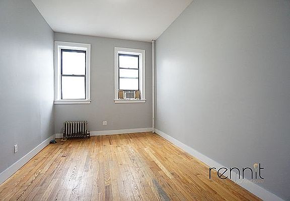 4th image of 1149 Rogers Ave #1