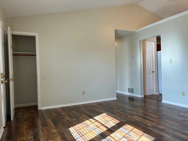 1331 Amandajo Dr — Photo 7