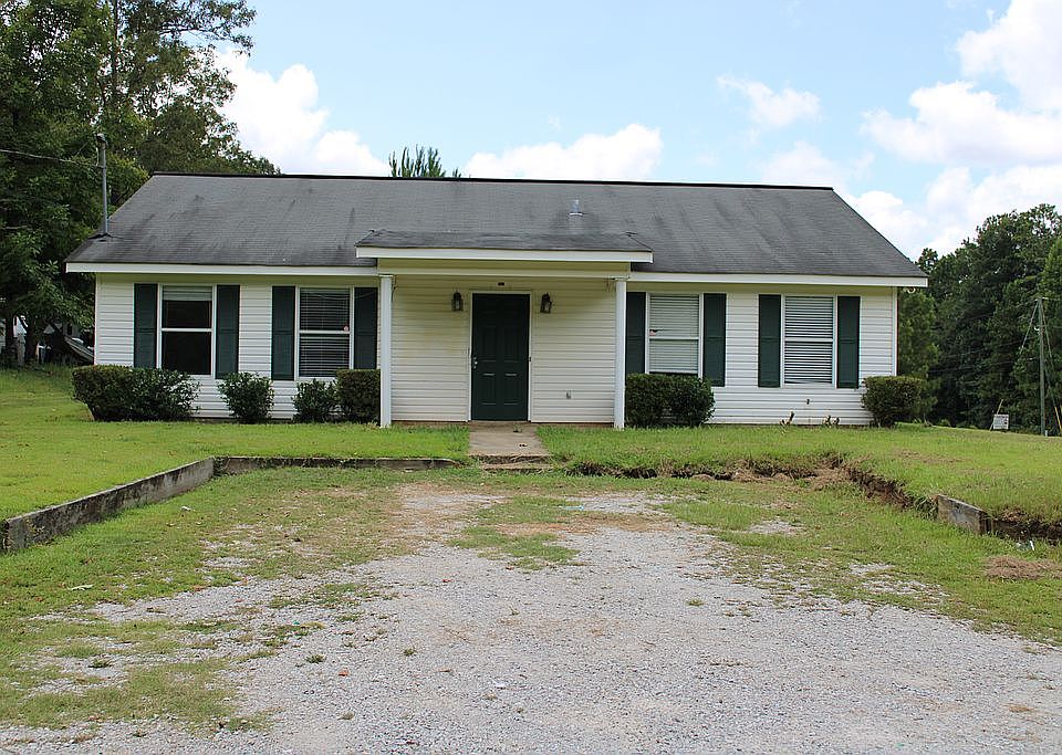 1st image of 109 Pebble Ln