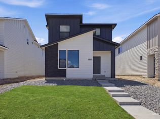 6663 W Fairy Falls Dr, Meridian, ID 83646