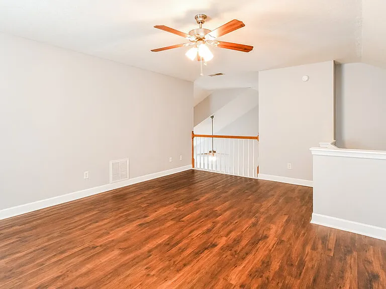 1612 Allston Dr — Photo 10
