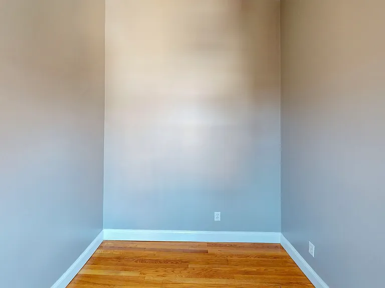 291 Silver St #3 — Photo 10
