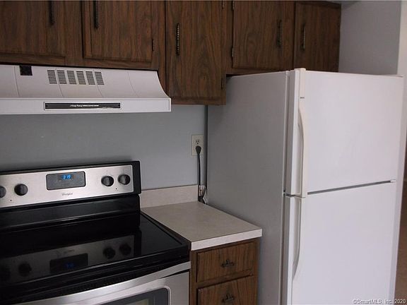 5th image of 47 Candlewood Dr #47