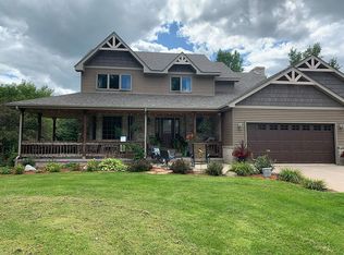 8045 140th St N, Hugo, MN 55038
