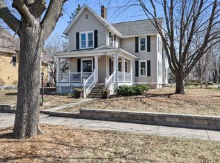 1102 6th St, Hudson, WI 54016