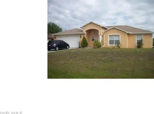 517 NW 3rd Ln, Cape Coral, FL 33993