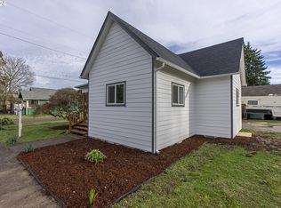704 SE Hembree St, McMinnville, OR 97128