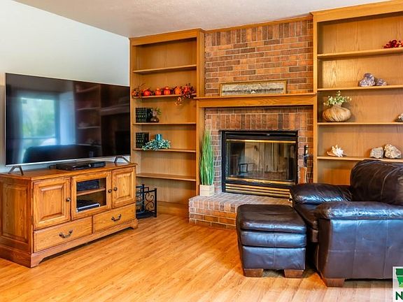 3rd image of 4513 Cherrywood Ln