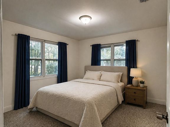 4th image of 2325 Westover Drive