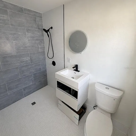 600 Corey Ave — Photo 4