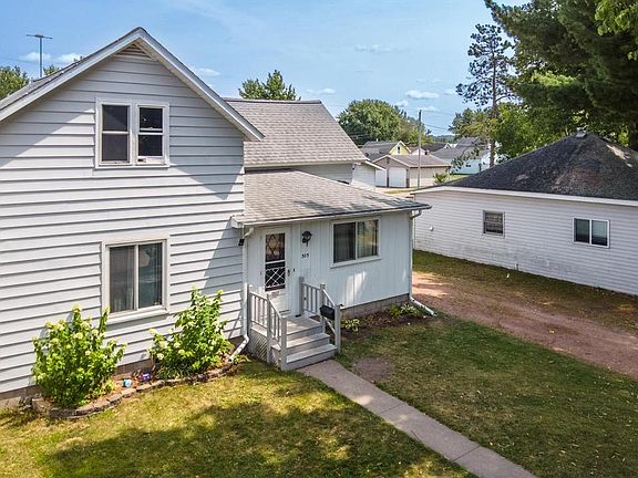 3rd image of 303 N PINE STREET