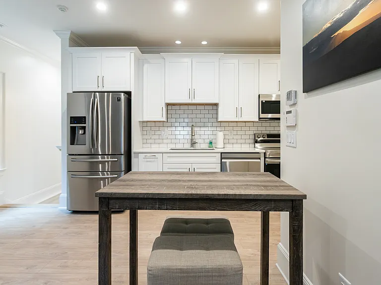 Mathieson Dr NE — Photo 22