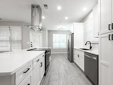 Legacy Arboretum Apartments
