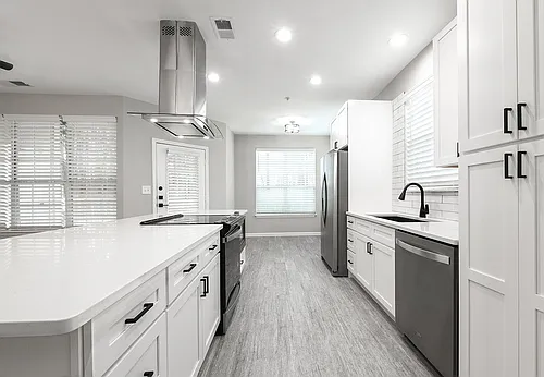 Legacy Arboretum Apartments Photo 1