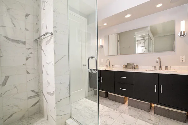 Sold by Nest Seekers International | media 33