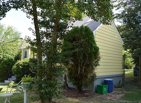 5th image of 6611 W Grace St