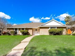 933 Francis St, Lancaster, TX 75146