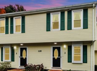 128 Broad St APT 3, North Attleboro, MA 02760