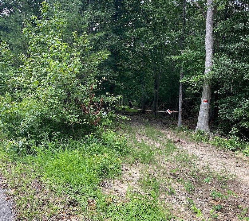1st image of 9890 Tall Pines Pl