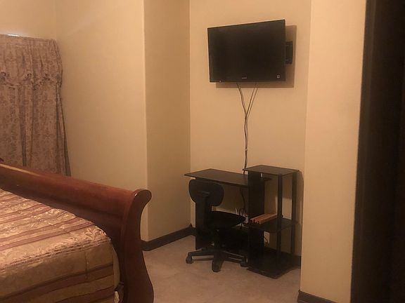 3rd image of 102 Cocos Dr