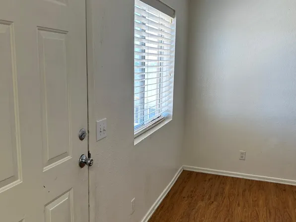 1325 Navajo Dr, Bullhead City, AZ