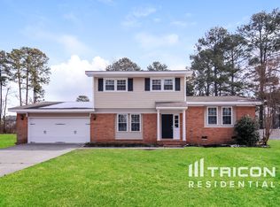 9004 Langwood Dr, Raleigh, NC 27617