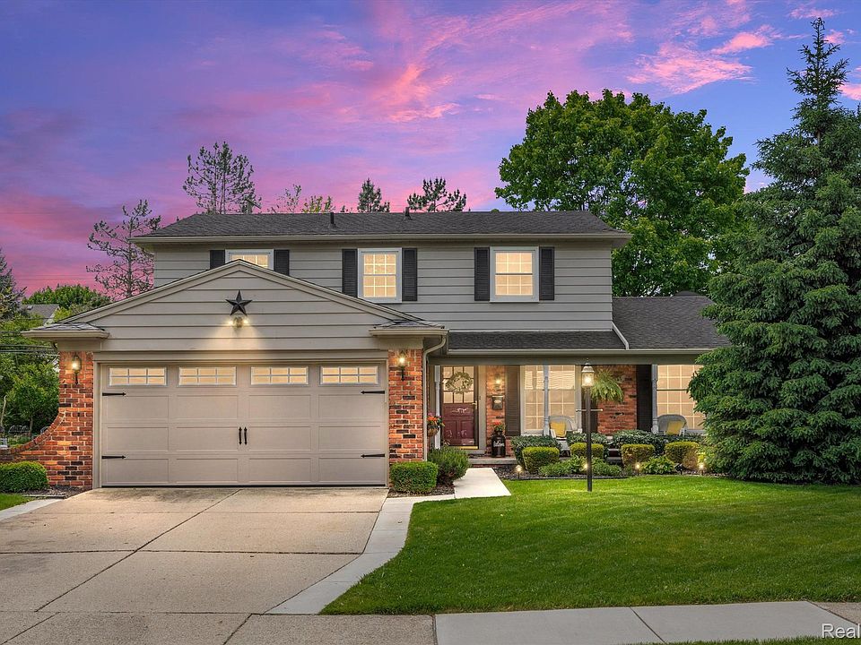 1st image of 40547 Greenbriar Ln
