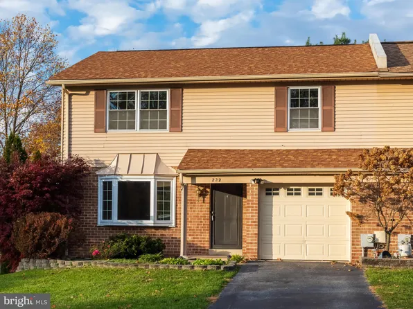 222 Llandovery Dr, Exton, PA 19341