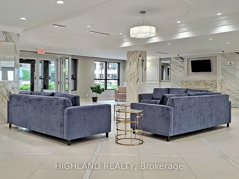 89 S Town Centre Blvd #805 — Photo 29