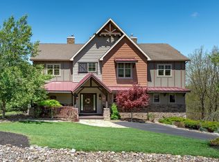 968 Scots Pine Ln, Hazle Township, PA 18202