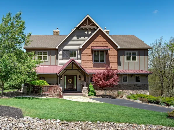 968 Scots Pine Ln, Hazle Township, PA 18202