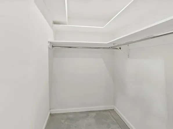 3-35 Grandview Avenue image 19 of 23