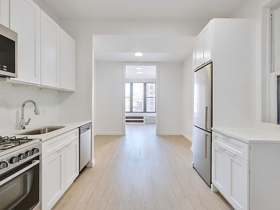 2nd image of 308 W 82nd St APT 10B