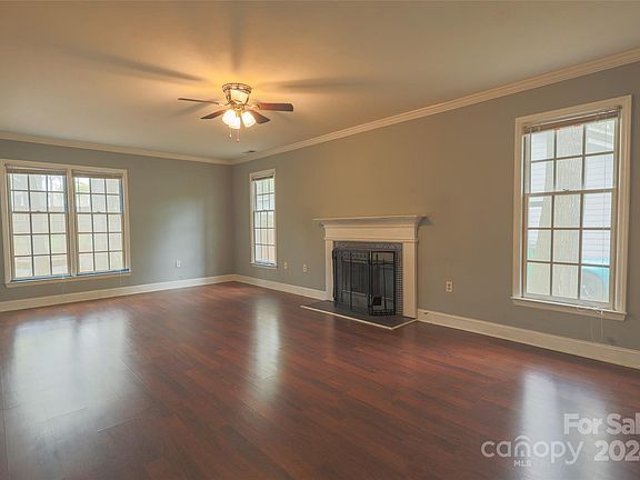 4th image of 6411 Calliope Ct