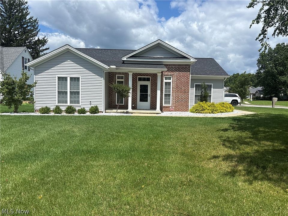 1st image of 502 Berklee Dr
